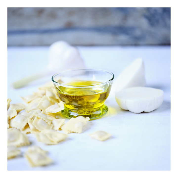 OLIVE OIL & FRESHLY PRESSED GARLIC