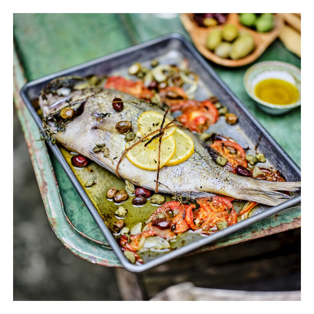 Mixture of salt and herbs for fish