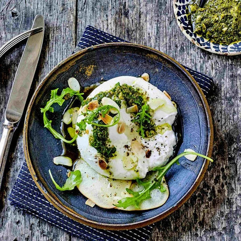 Recept | Burrata a pesto a rukola | Oliviers&Co